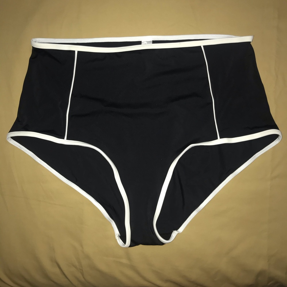🦋 ASOS bikini bottoms